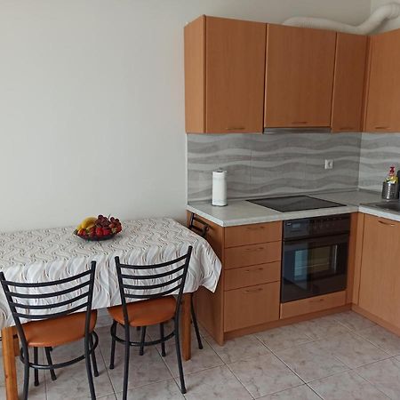 1 Bedroom Apartment In Nea Kallikrateia Eksteriør bilde
