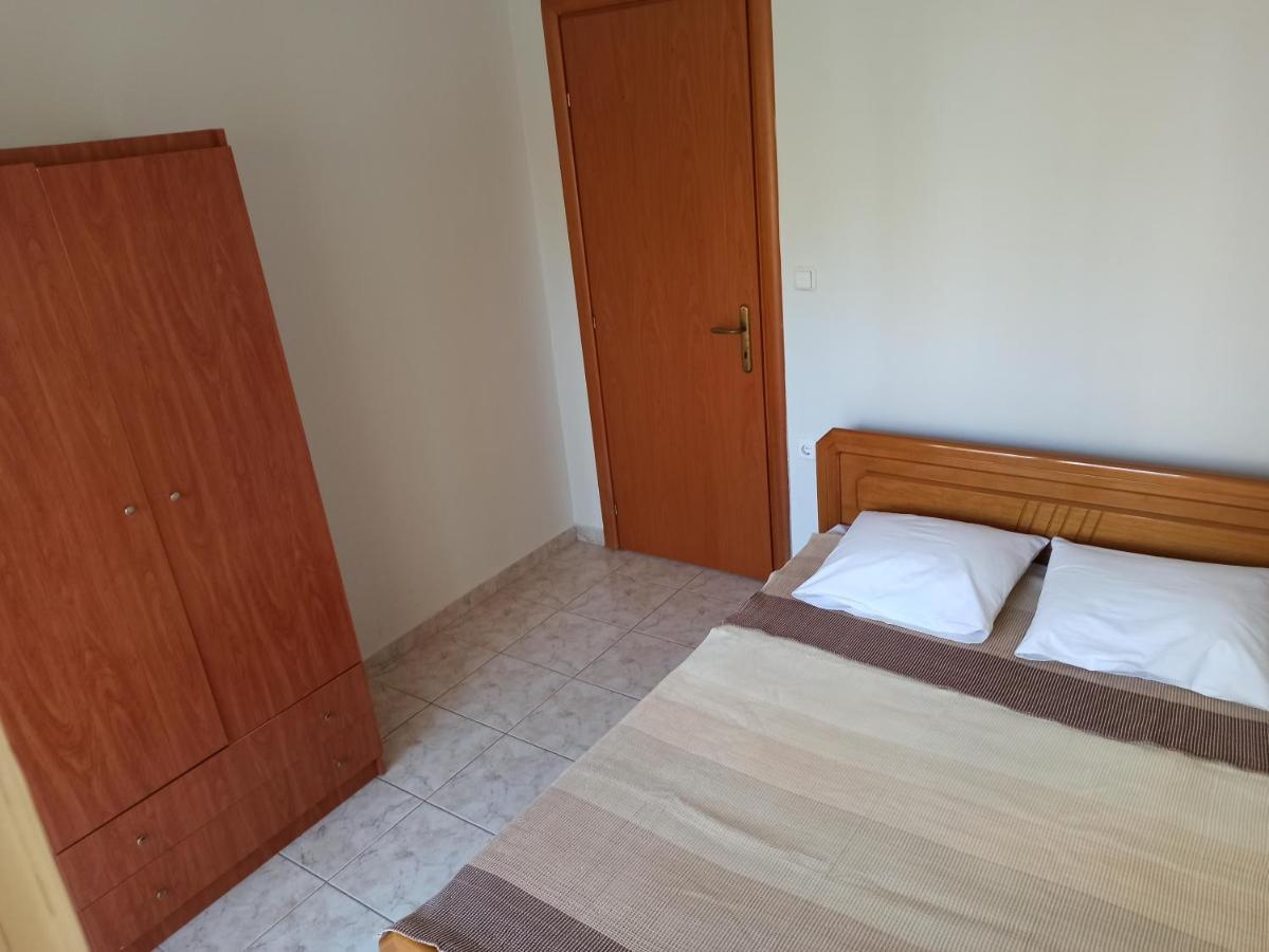 1 Bedroom Apartment In Nea Kallikrateia Eksteriør bilde