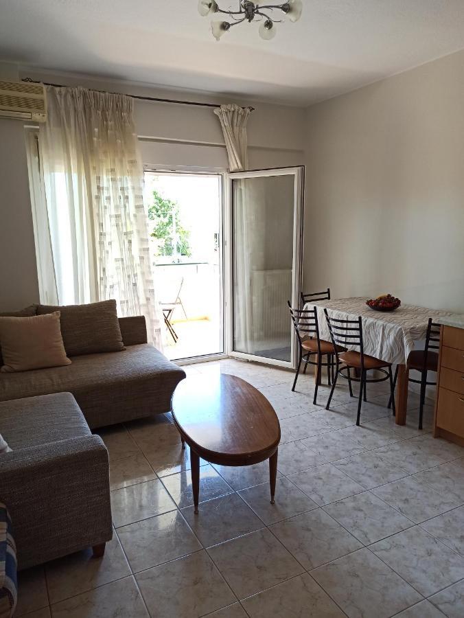 1 Bedroom Apartment In Nea Kallikrateia Eksteriør bilde